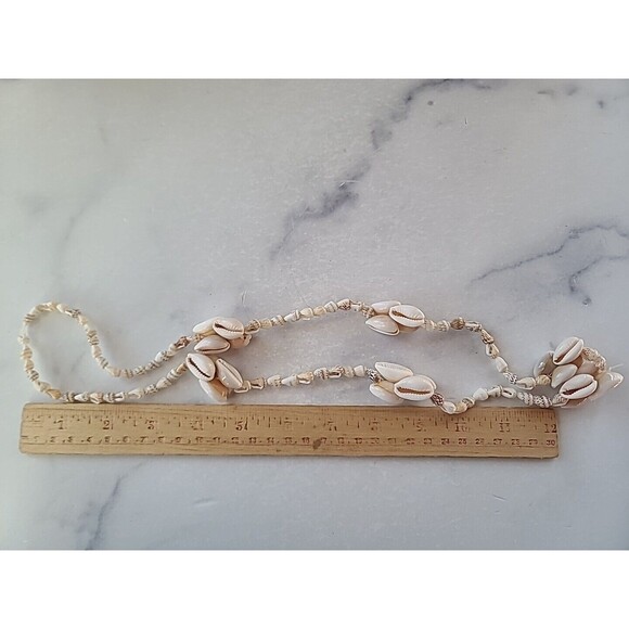 Vintage Shell Beaded Necklace - Picture 9 of 10